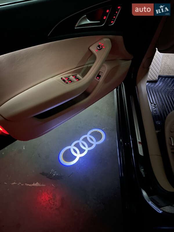 Седан Audi A6 2015 в Киеве