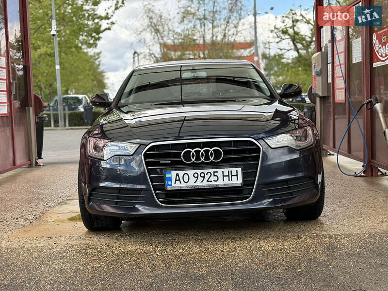 Седан Audi A6 2013 в Тячеве