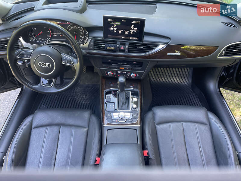 Седан Audi A6 2015 в Киеве
