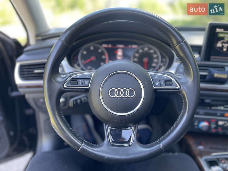 Седан Audi A6 2015 в Киеве