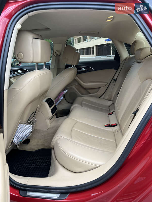 Седан Audi A6 2012 в Чорноморську