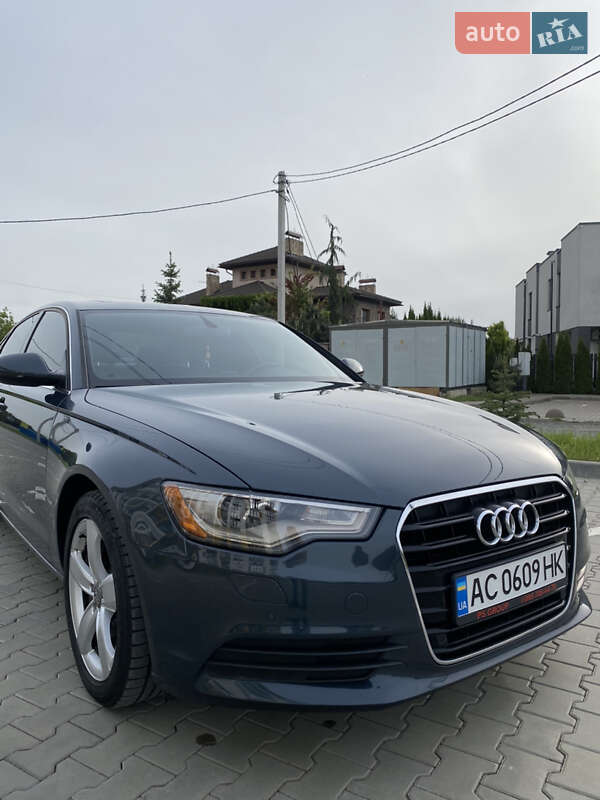 Седан Audi A6 2012 в Луцке