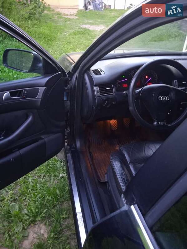 Универсал Audi A6 2004 в Верховине