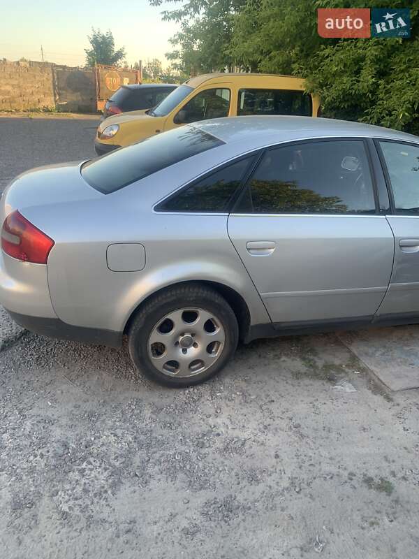 Седан Audi A6 2002 в Рівному