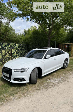 Седан Audi A6 2018 в 