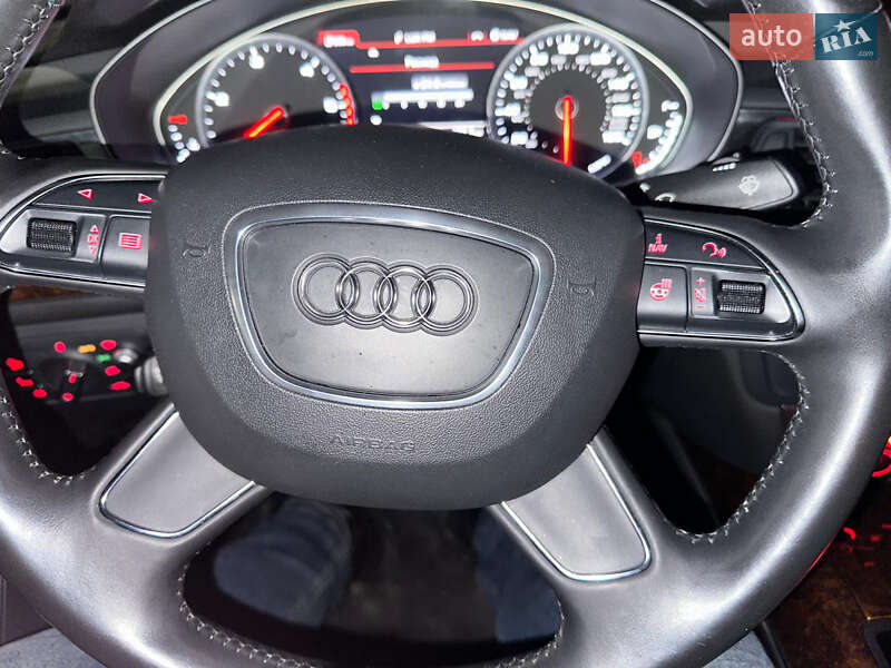 Седан Audi A6 2013 в Львове