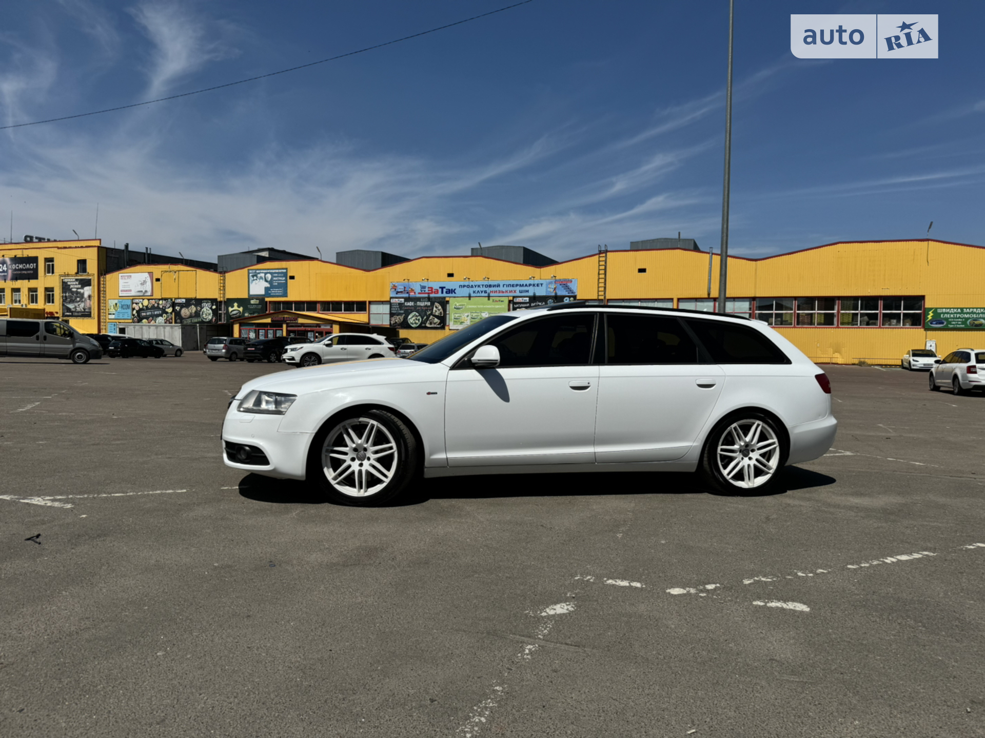 2010 Audi A6 - мініатюра 5