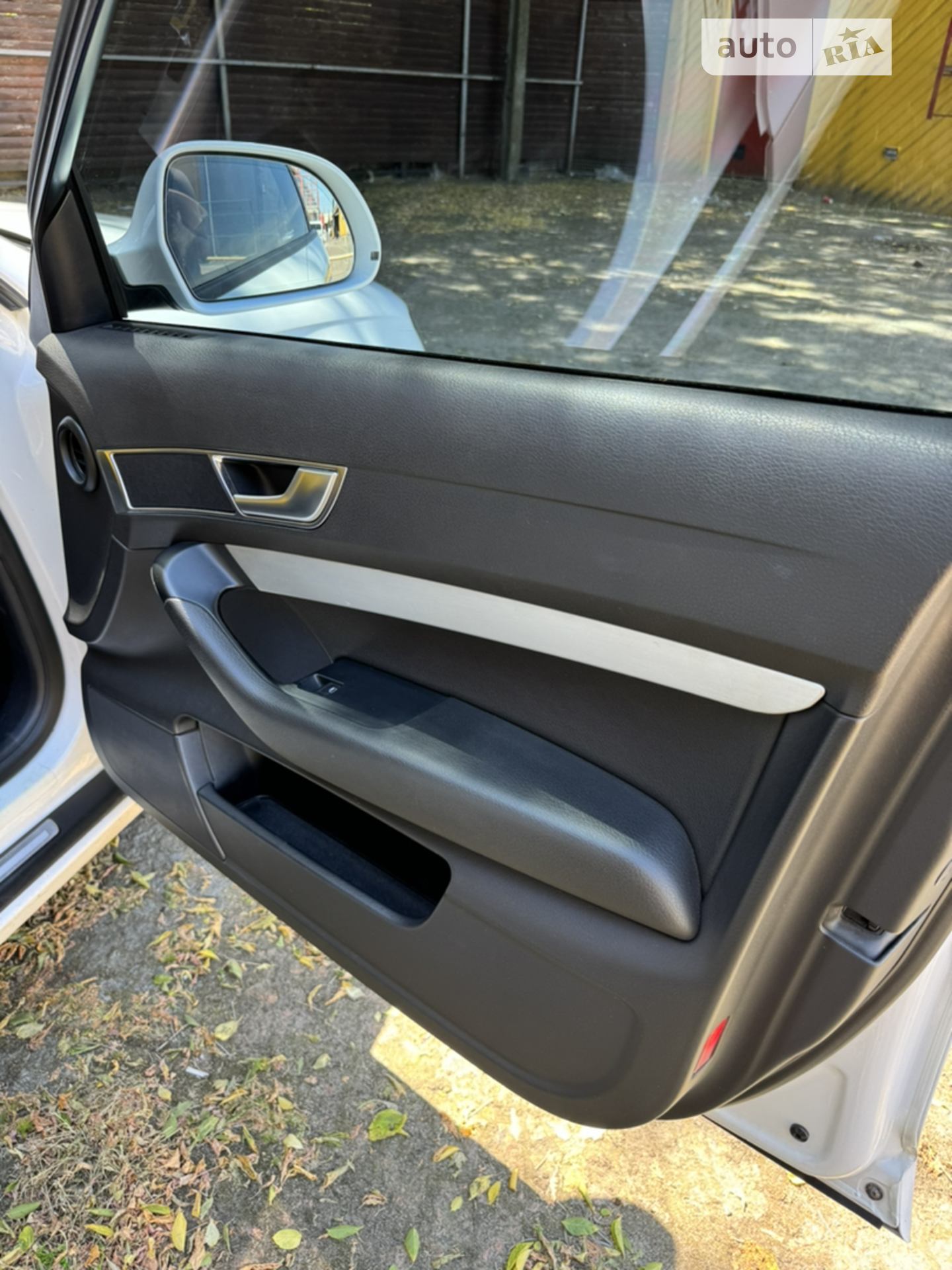 2010 Audi A6 - мініатюра 21