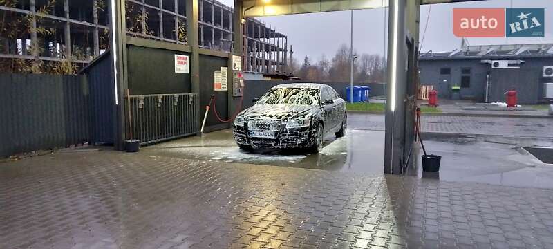 Седан Audi A6 2004 в Львове
