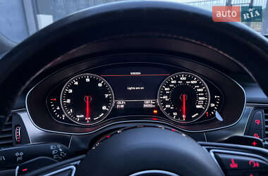 Седан Audi A6 2016 в 