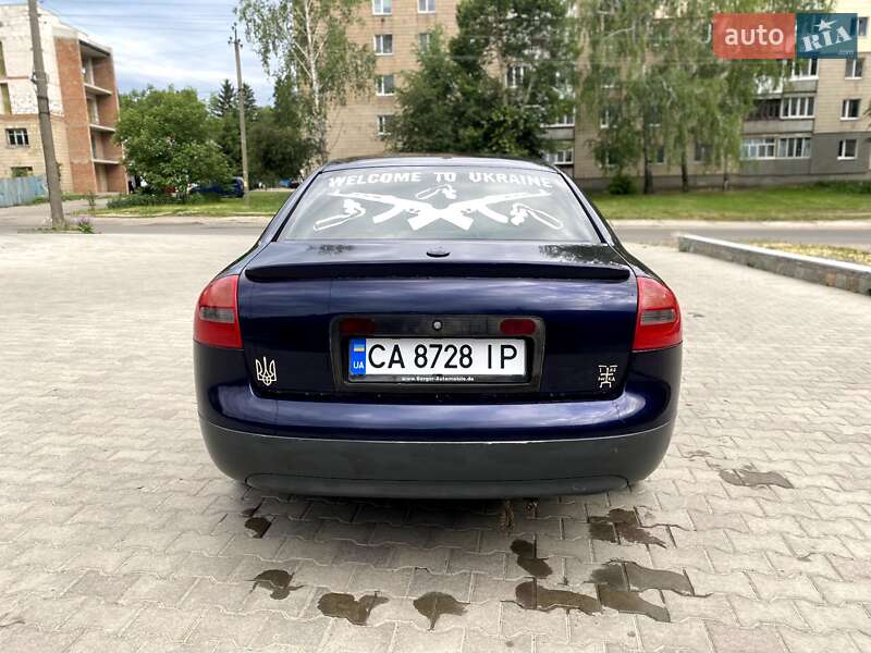 Седан Audi A6 2000 в Маньківці