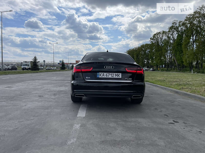 Седан Audi A6 2015 в Киеве