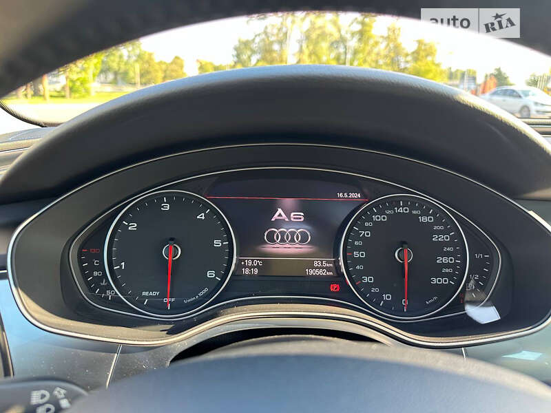 Седан Audi A6 2015 в Киеве