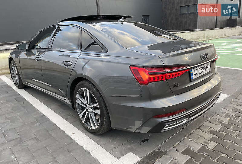 Седан Audi A6 2018 в Ивано-Франковске