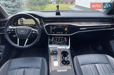 Седан Audi A6 2018 в 