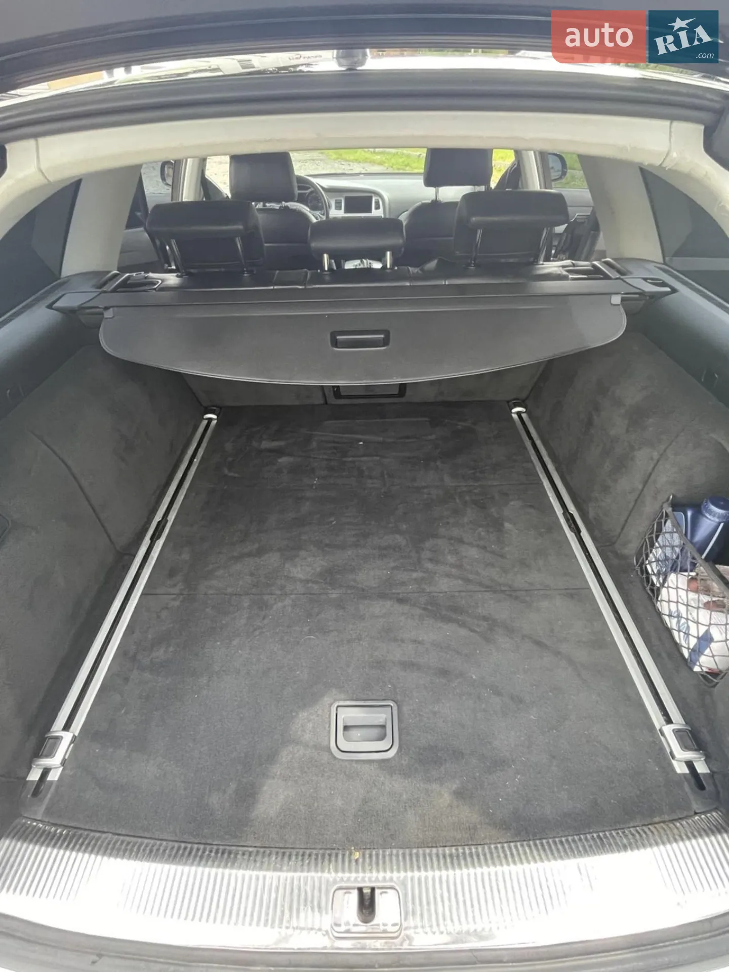 2010 Audi A6 - мініатюра 6