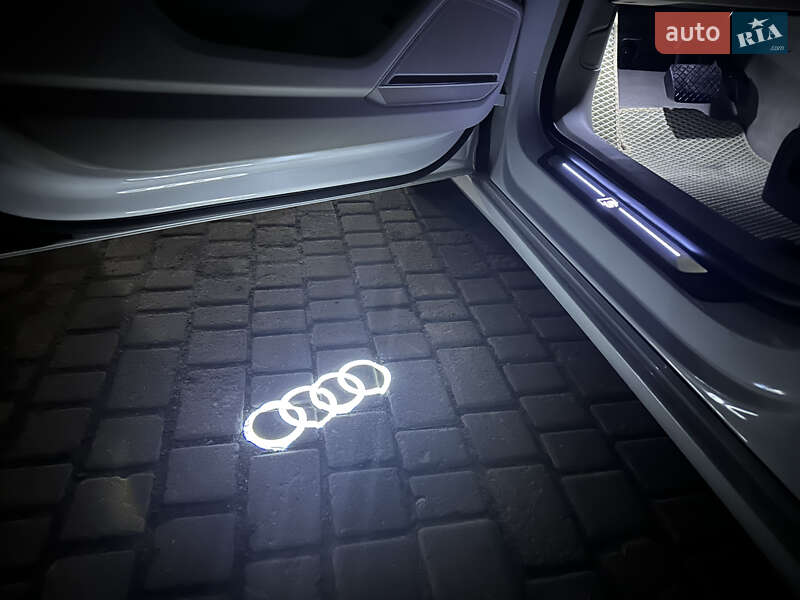 Седан Audi A6 2019 в Львове
