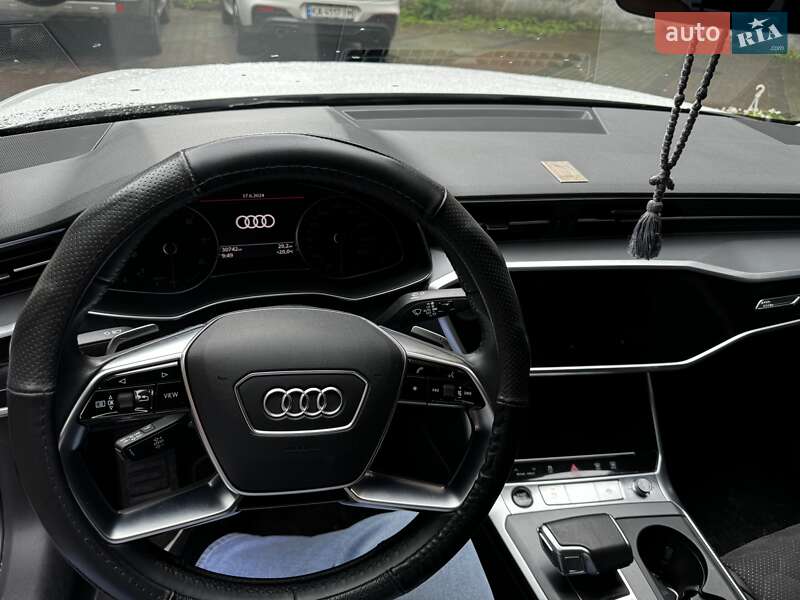 Седан Audi A6 2021 в Дніпрі
