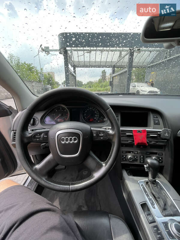 Седан Audi A6 2004 в Мукачево