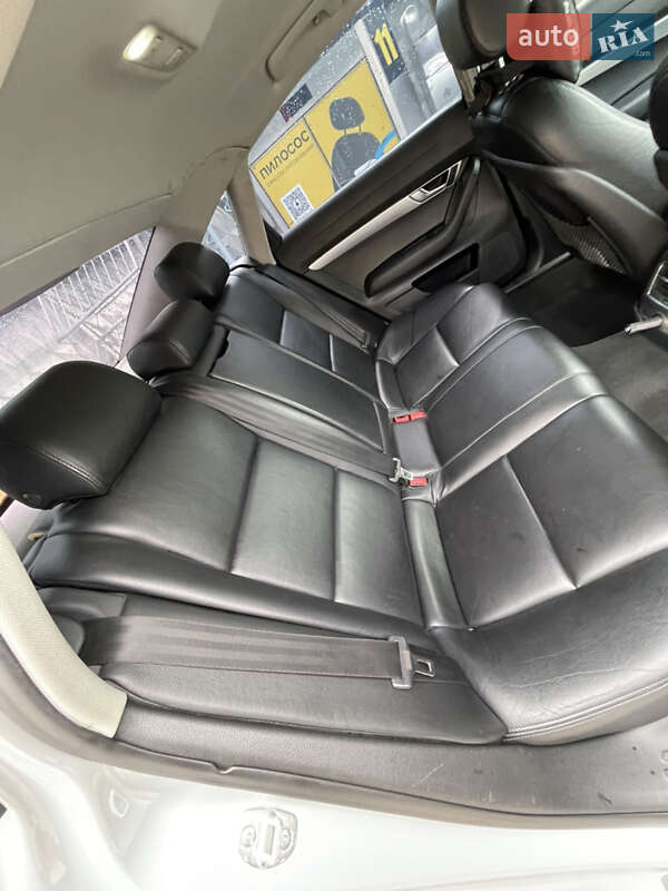 Седан Audi A6 2004 в Вышгороде