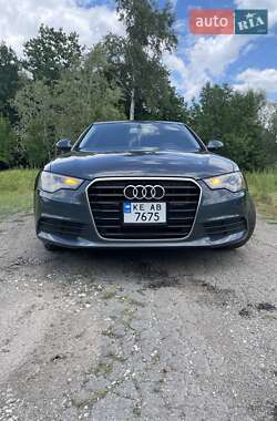 Седан Audi A6 2013 в 
