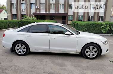 Седан Audi A6 2011 в Звенигородці