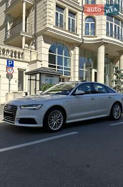 Седан Audi A6 2016 в 