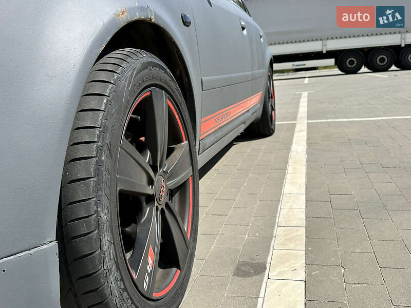 Седан Audi A6 2002 в Сумах