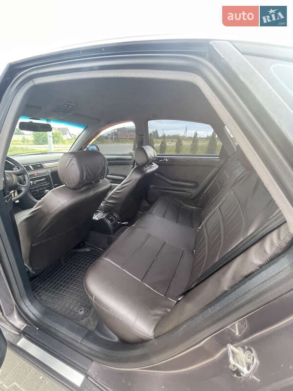 Седан Audi A6 2000 в Яворові