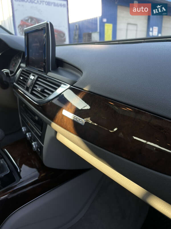 Седан Audi A6 2012 в Гайсину