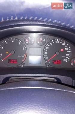 Універсал Audi A6 2000 в 
