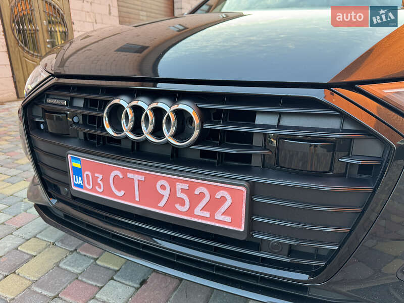 Седан Audi A6 2018 в Киеве