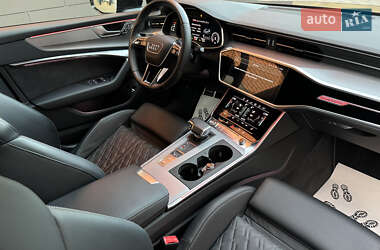 Седан Audi A6 2018 в 