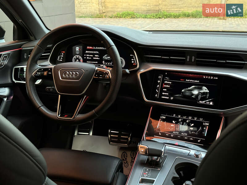 Седан Audi A6 2018 в Киеве