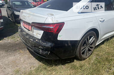 Седан Audi A6 2019 в 