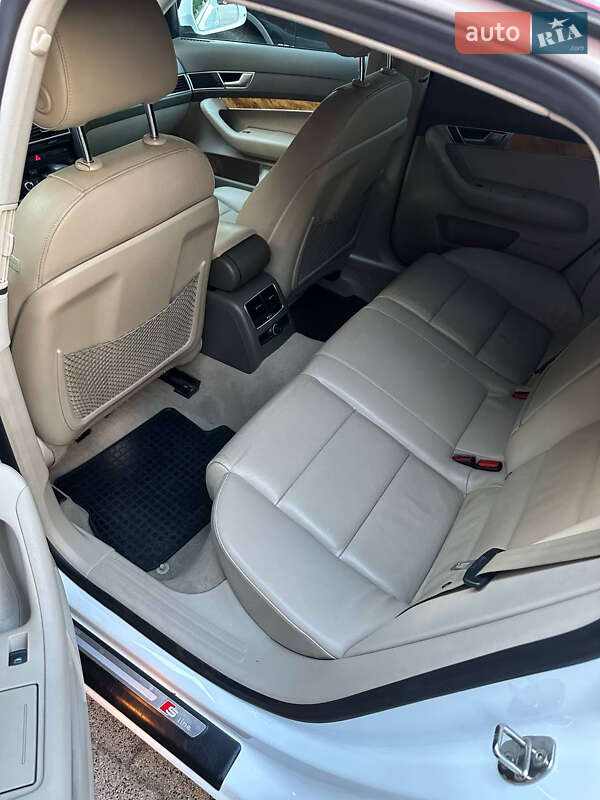 Седан Audi A6 2010 в Львове