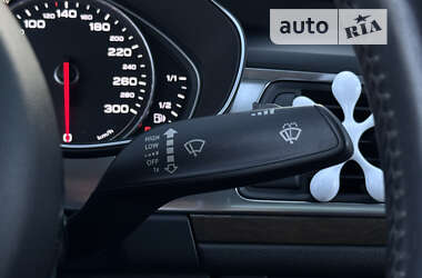 Седан Audi A6 2013 в 