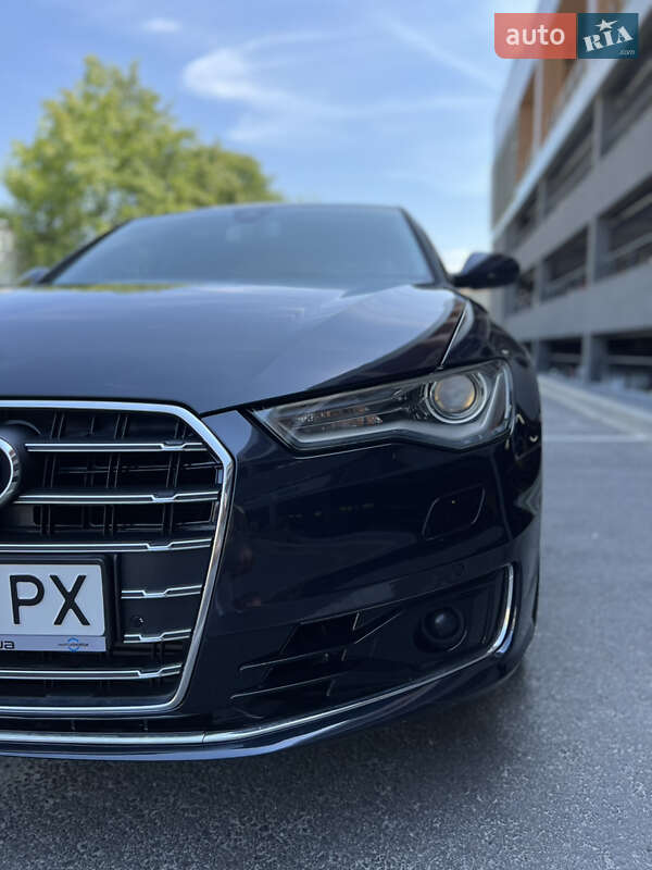 Седан Audi A6 2015 в Львове