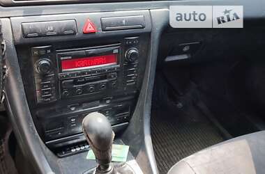 Универсал Audi A6 2000 в 