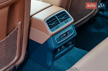 Седан Audi A6 2021 в 
