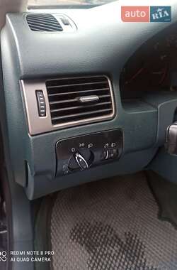 Универсал Audi A6 1999 в 