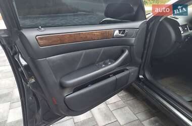 Седан Audi A6 2002 в 