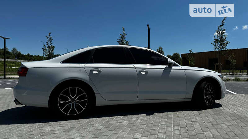 Седан Audi A6 2013 в Львове