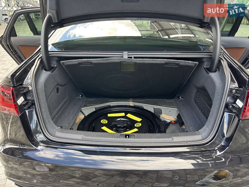 Седан Audi A6 2013 в Львове
