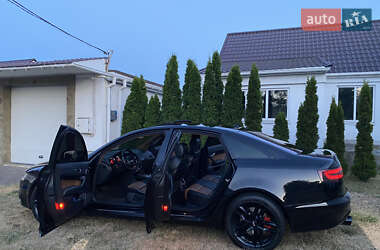 Седан Audi A6 2009 в 