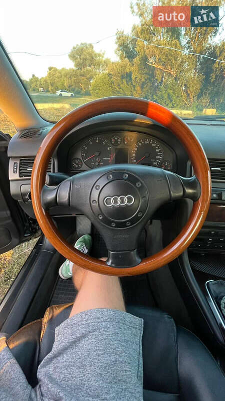 Седан Audi A6 1998 в Киеве