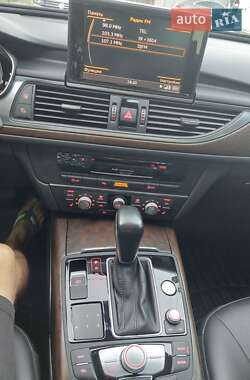 Седан Audi A6 2015 в 