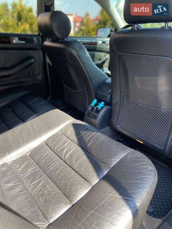 Седан Audi A6 2002 в Шептицькому