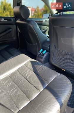 Седан Audi A6 2002 в 