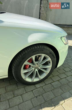 Универсал Audi A6 2011 в 